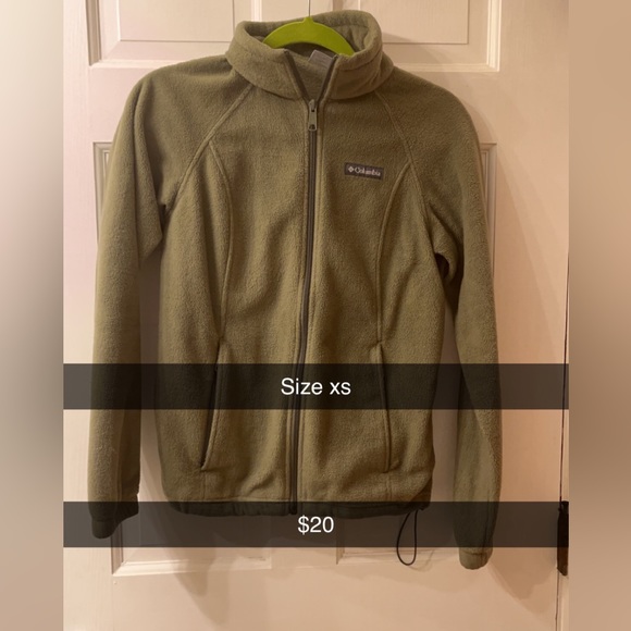 Columbia Jackets & Blazers - Columbia zip up